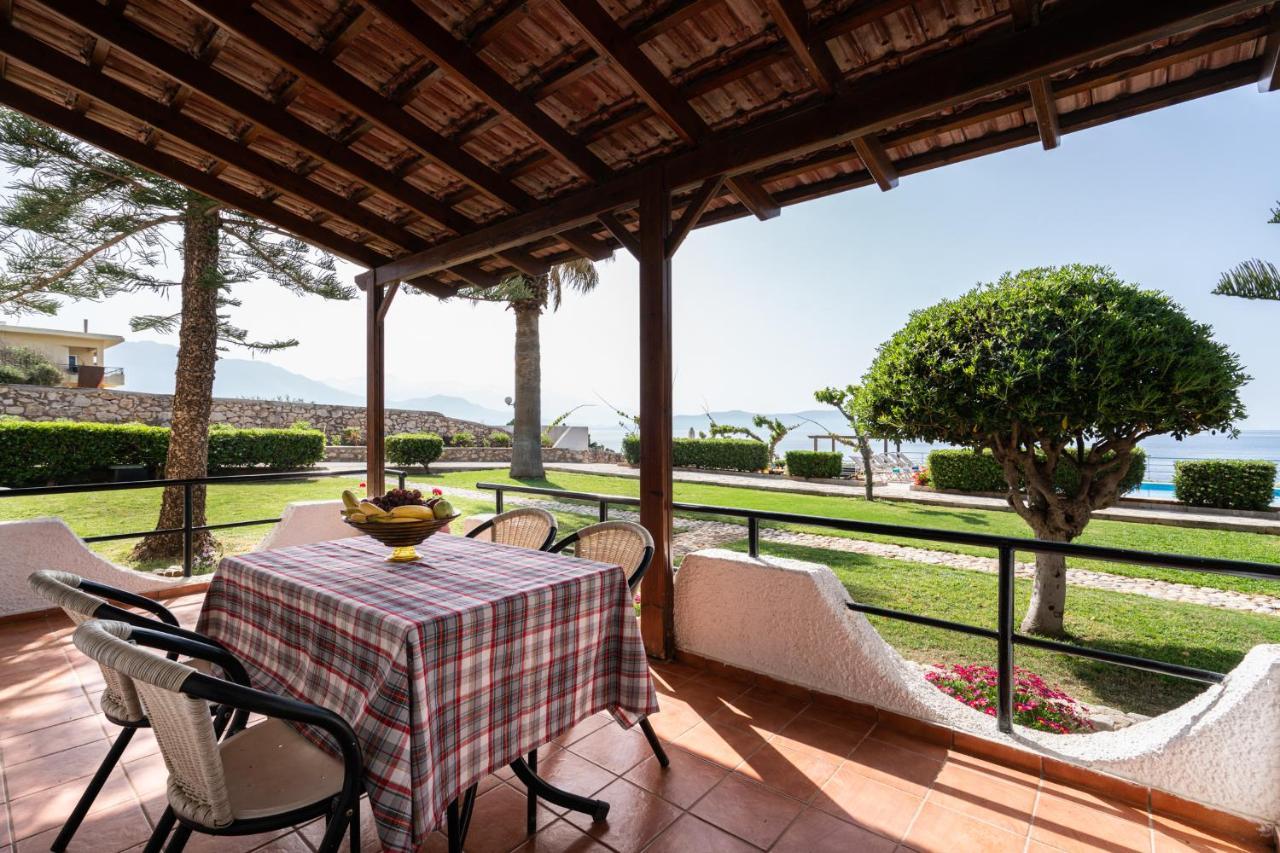 Beachfront Family Villa Katerina With Private Pool, Playground, Bbq & Amazing Sea Views! Petres  Exteriör bild