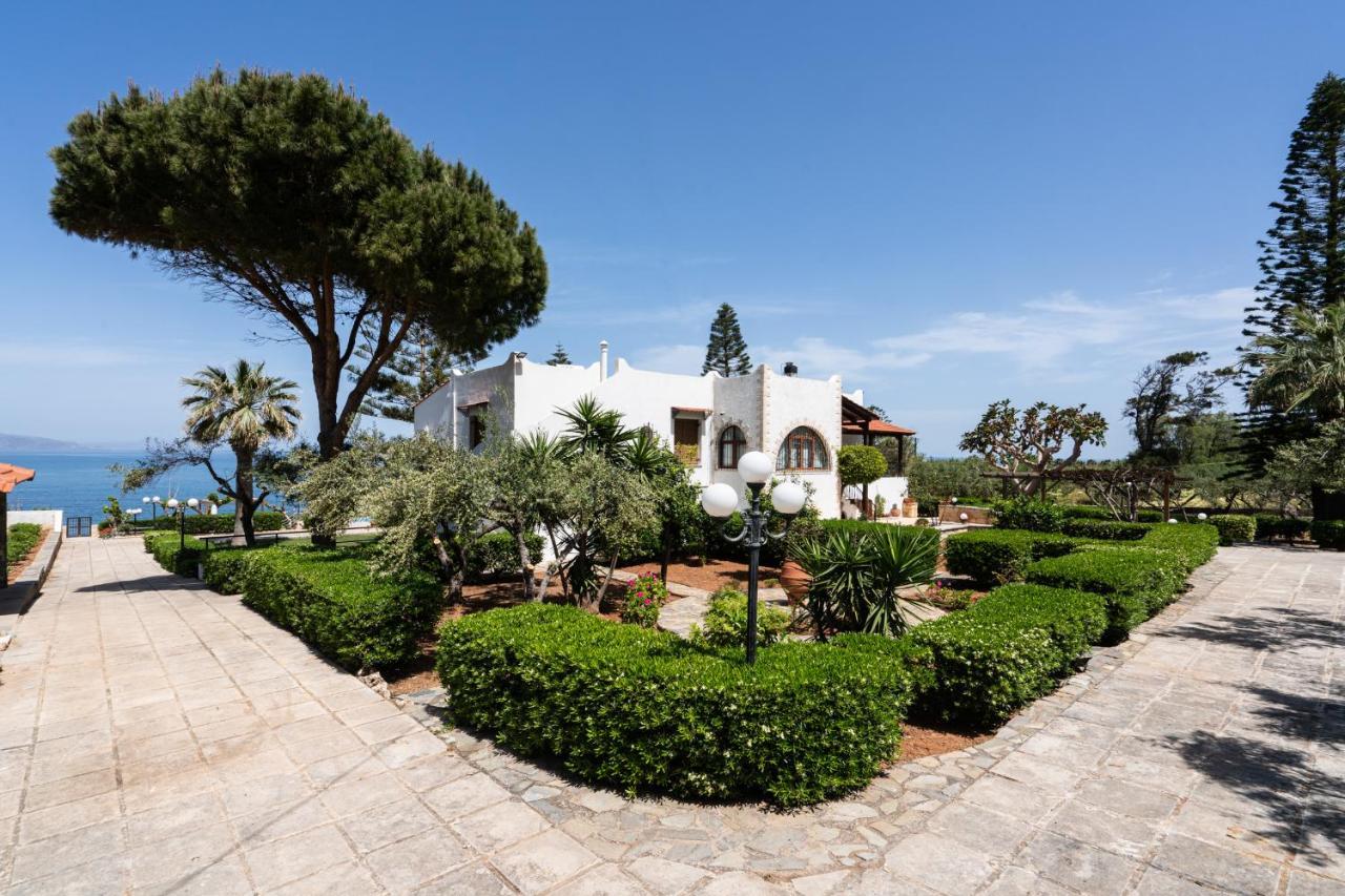 Beachfront Family Villa Katerina With Private Pool, Playground, Bbq & Amazing Sea Views! Petres  Exteriör bild
