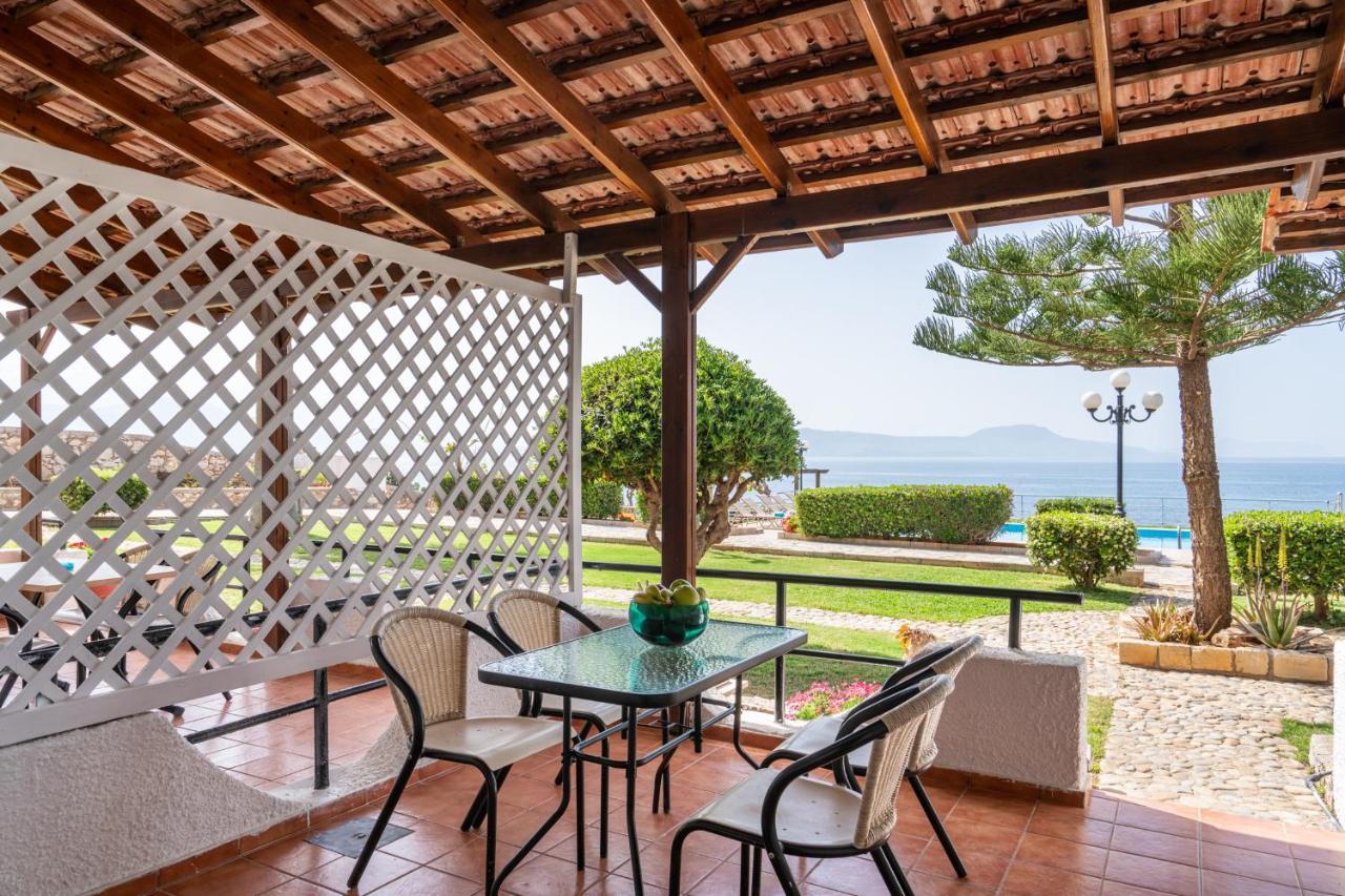Beachfront Family Villa Katerina With Private Pool, Playground, Bbq & Amazing Sea Views! Petres  Exteriör bild