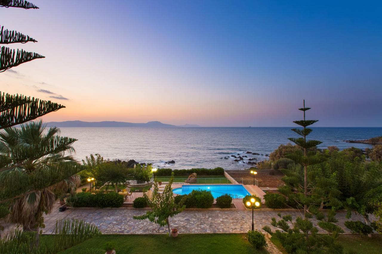Beachfront Family Villa Katerina With Private Pool, Playground, Bbq & Amazing Sea Views! Petres  Exteriör bild